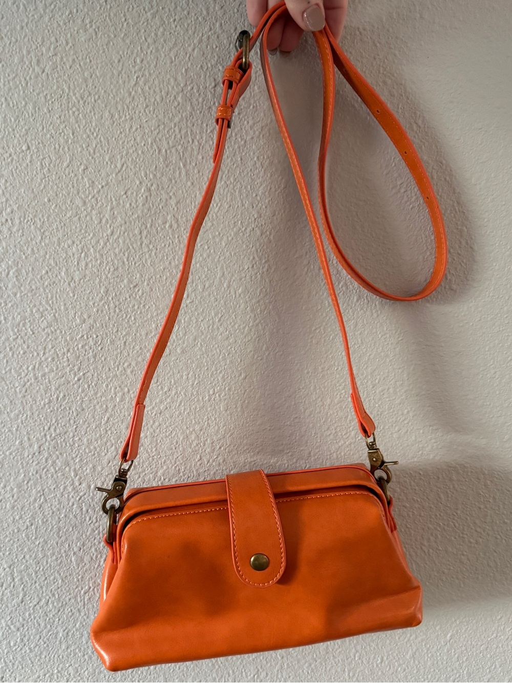 Compact Orange Leather Crossbody Purse - Picture 2 of 5